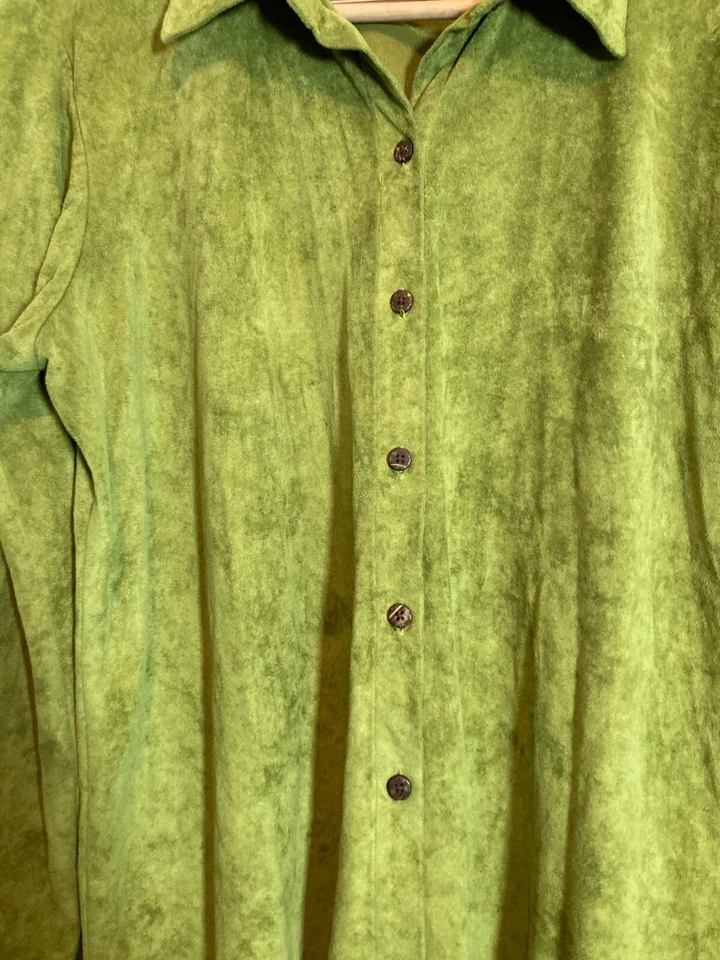 Jamaica Bay Top Womens XL Pea Green Microsuede Button Up Long Sleeve Stretch - Image 4 of 4