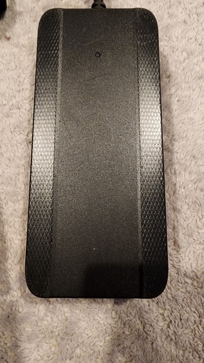 MDA Li-ion Battery Charger Model # BC238360020 Scooter Lime USED
