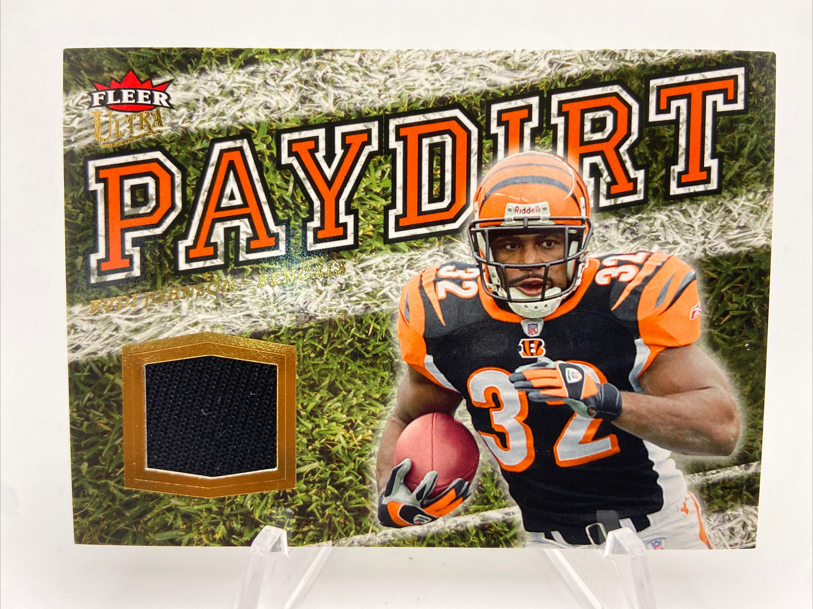 2007 Fleer Ultra Paydirt Rudi Johnson Game Used Jersey Card view 1