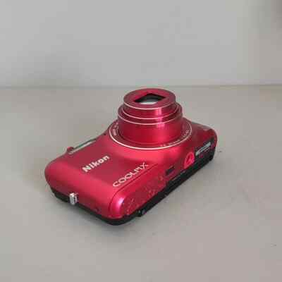 Nikon COOLPIX S6600 16MP 12 xZoom Compact Digital Camera w/ flip