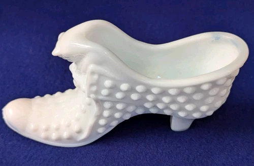 Vintage Fenton Hobnail White Milk Glass Cat Head Shoe / Slipper (pre 1970) #3995