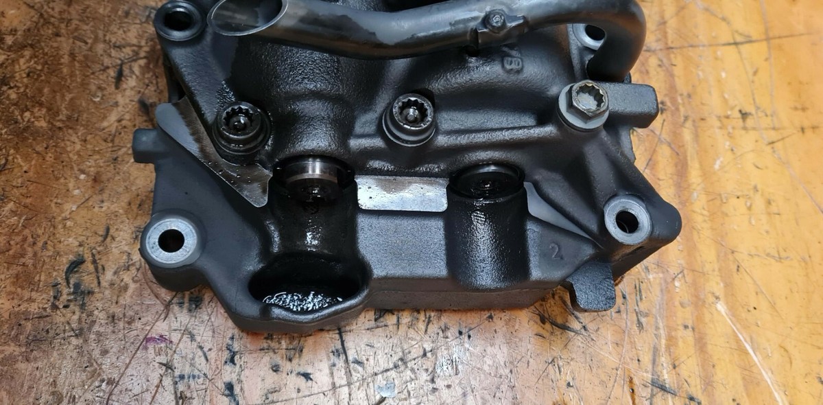 ? AUDI A3 8P 2.0 TDI CBAB ENGINE OIL PUMP BALANCE SHAFT 