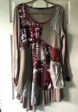 Ladies Foria Paris City Theme Stretchy Jumper Midi Asymmetrical Dress Size 1 Red