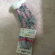 Frio Sherpa Fur Lined Thermal Women  s Anti Slip Socks