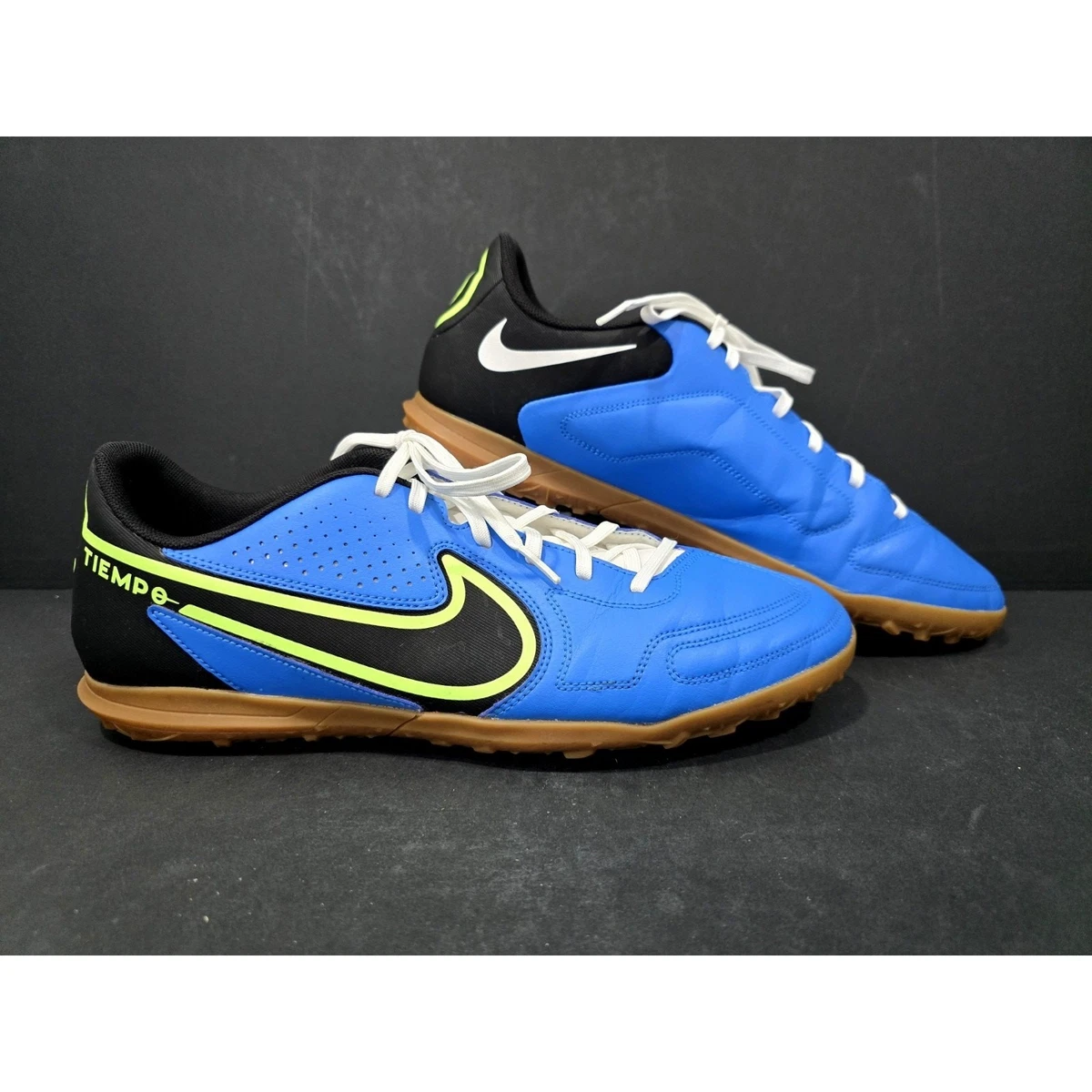 Las mejores ofertas en Nike Tiempo Legend 9 Club TF Light Photo