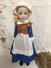 Ruby Red Fashion Friends Puppe Jasmine + Pilg...