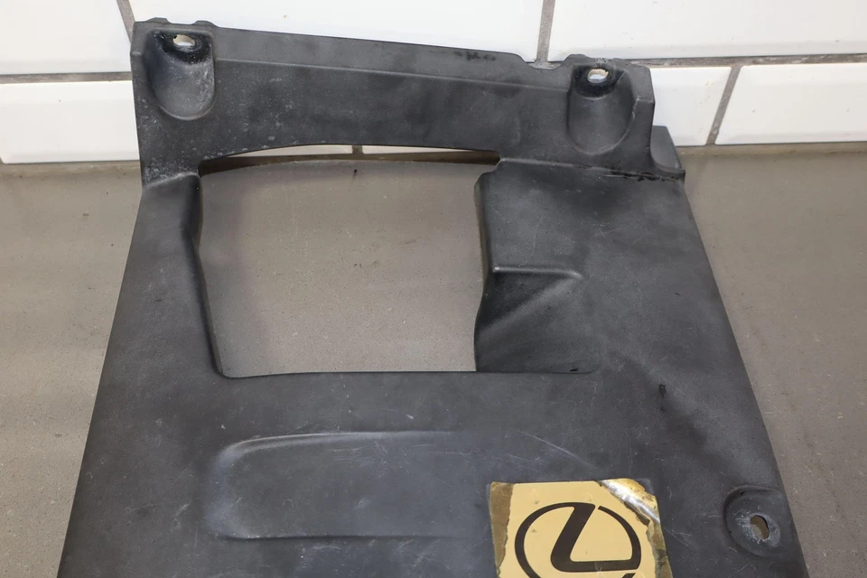 2005-2009 Lexus GX470 4.7L V8 2UZFE Underhood Fuse Relay Beauty Cover - Image 3 of 4