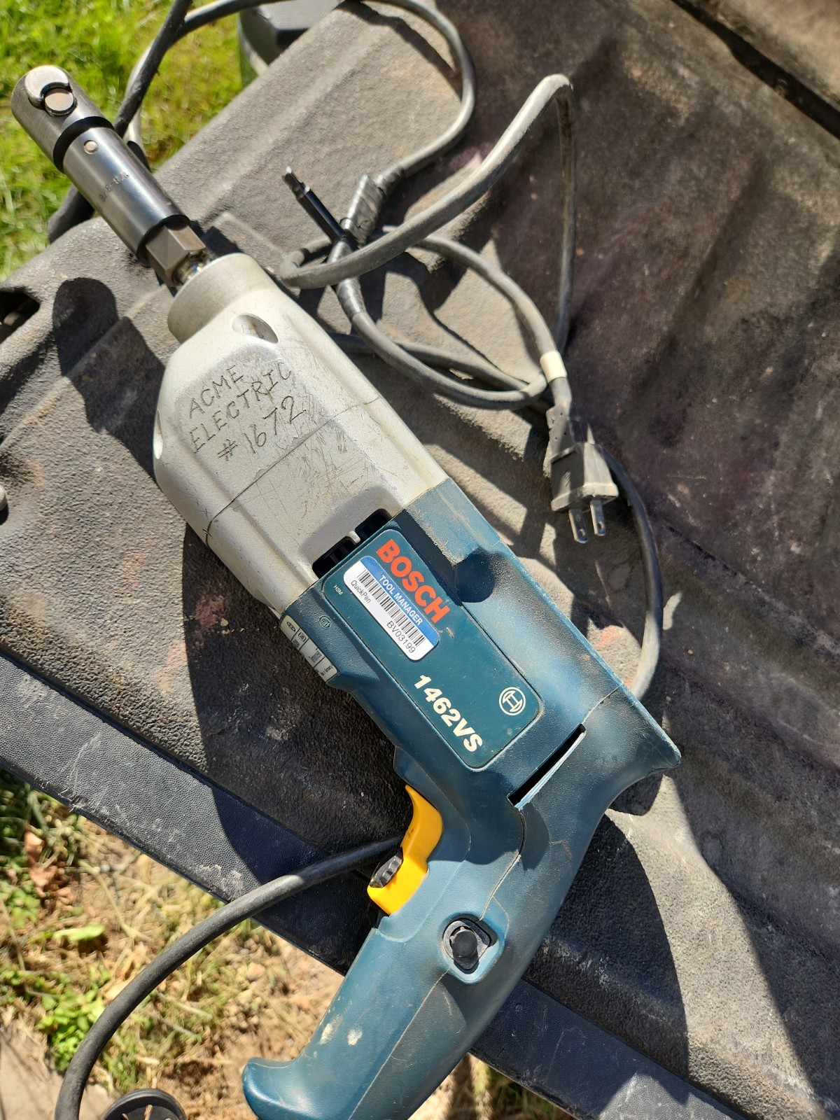 Bosch 1462VS Tap Drill - Heavy Duty Variable Speed 3/8" Auto Reversing Tapper