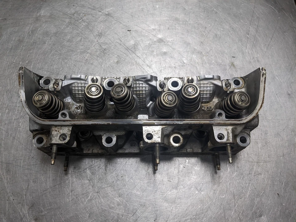 Cylinder Head From 2000 Chevrolet Lumina  3.1 24507487 FWD - Image 2 of 4