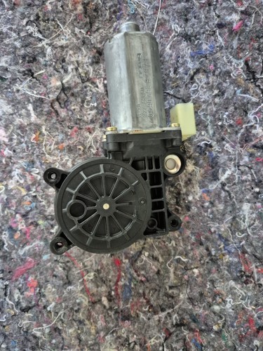 BMW E46 Fensterhebermotor vorne rechts 676283620640 Brose 119143-XXX