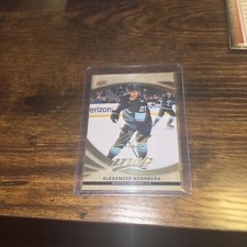 2023-24 UD MVP  #21 Alexander Wennberg Seattle Kraken Gold Script Parallel