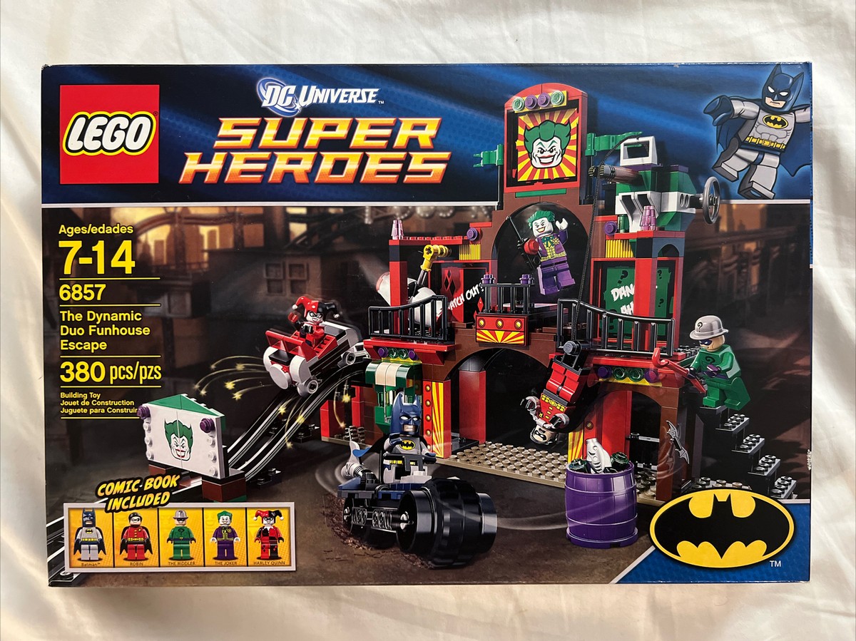 LEGO 6857: DC UNIVERSE SUPER HEROES The Dynamic Duo Funhouse