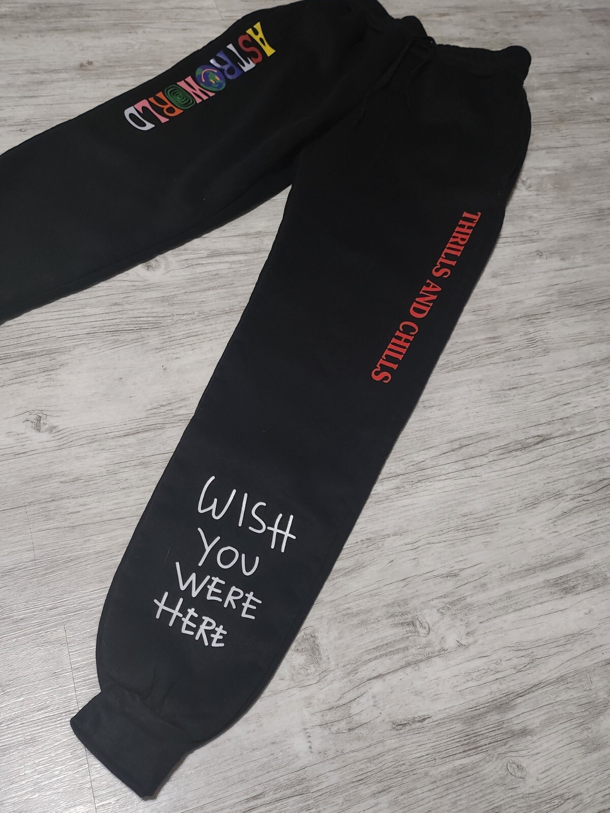 Travis Scott Astroworld "Wish You Were Here" Thrills and Chills Joggers Size S image 3