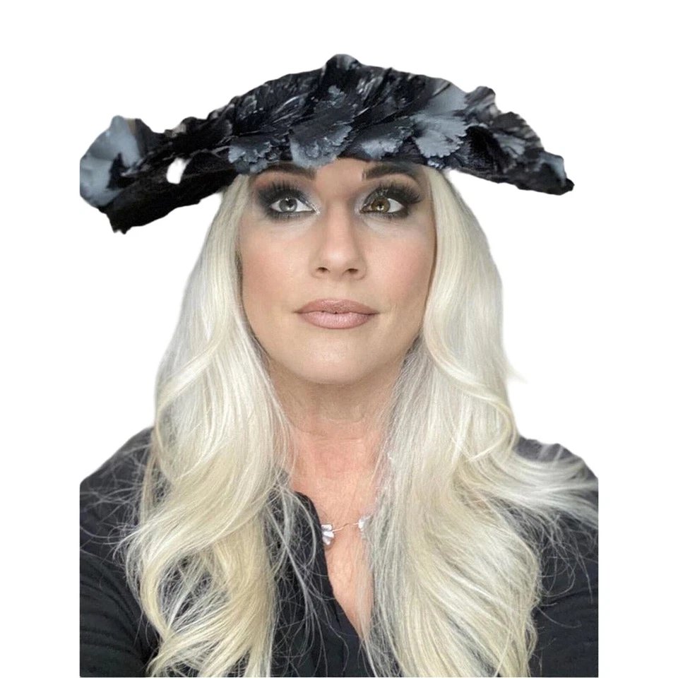 De Colección Lucila Méndez Exclusivo Sombrero Platillo Pluma Negro Años 50 Impresionante Maisel O/S Foto 4 de 4