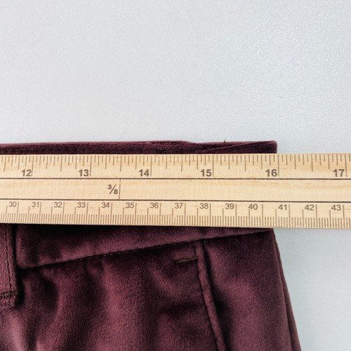 Levi's Women Dark Brown Loose Straight Fit Velvet Baggy Trousers W28 L31 - Picture 14 of 16
