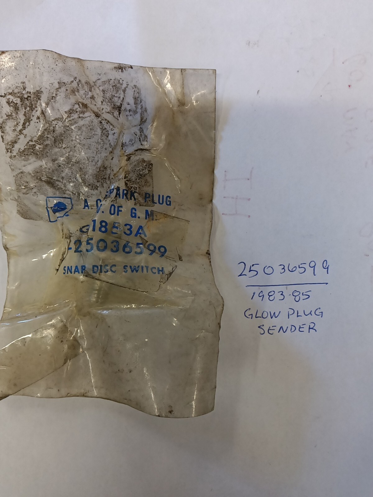 Glow Plug Orig GM Part# 25036599 NOS Chev Pont Caddy Olds 350n 