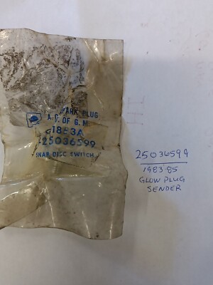 Glow Plug Orig GM Part# 25036599 NOS Chev Pont Caddy Olds 350n  