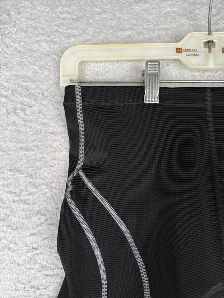 复古 Performance 骑行短裤女式中号黑色加厚 Chamois 自行车 — 第 4/4 张图片