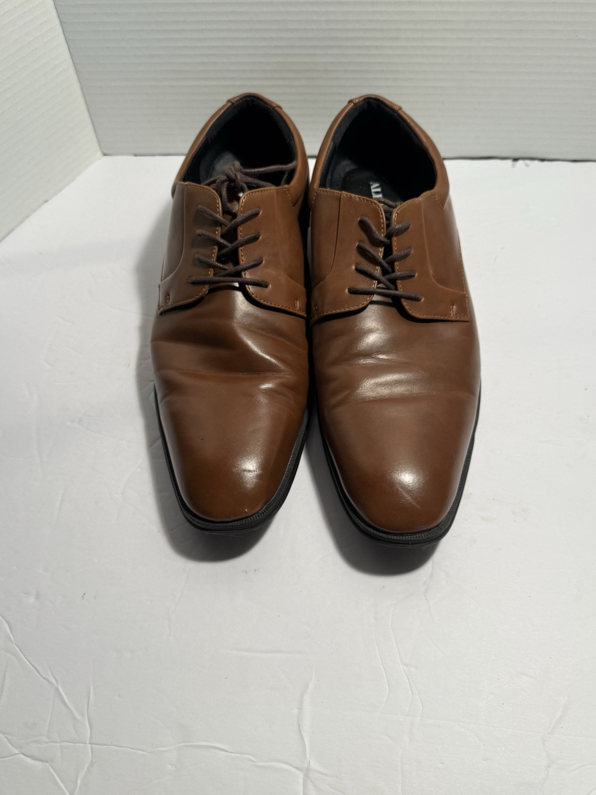 SAOLA Scarpe eleganti Alfani Seth marrone ecopelle 42101 uomo taglia 13 M. Usate.