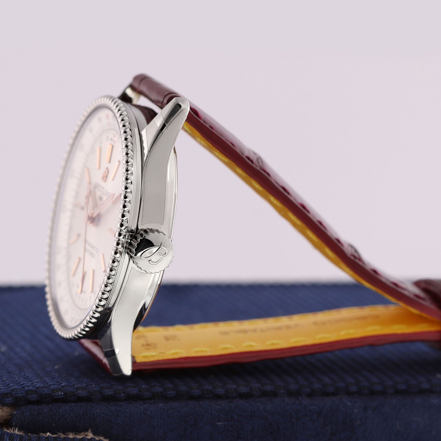 Breitling Navitimer Automatic 35 a17395f41g1p2 - image 3