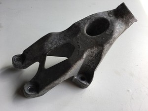 Audi Q5 8R Motorhalter Halter 8K0199307BE