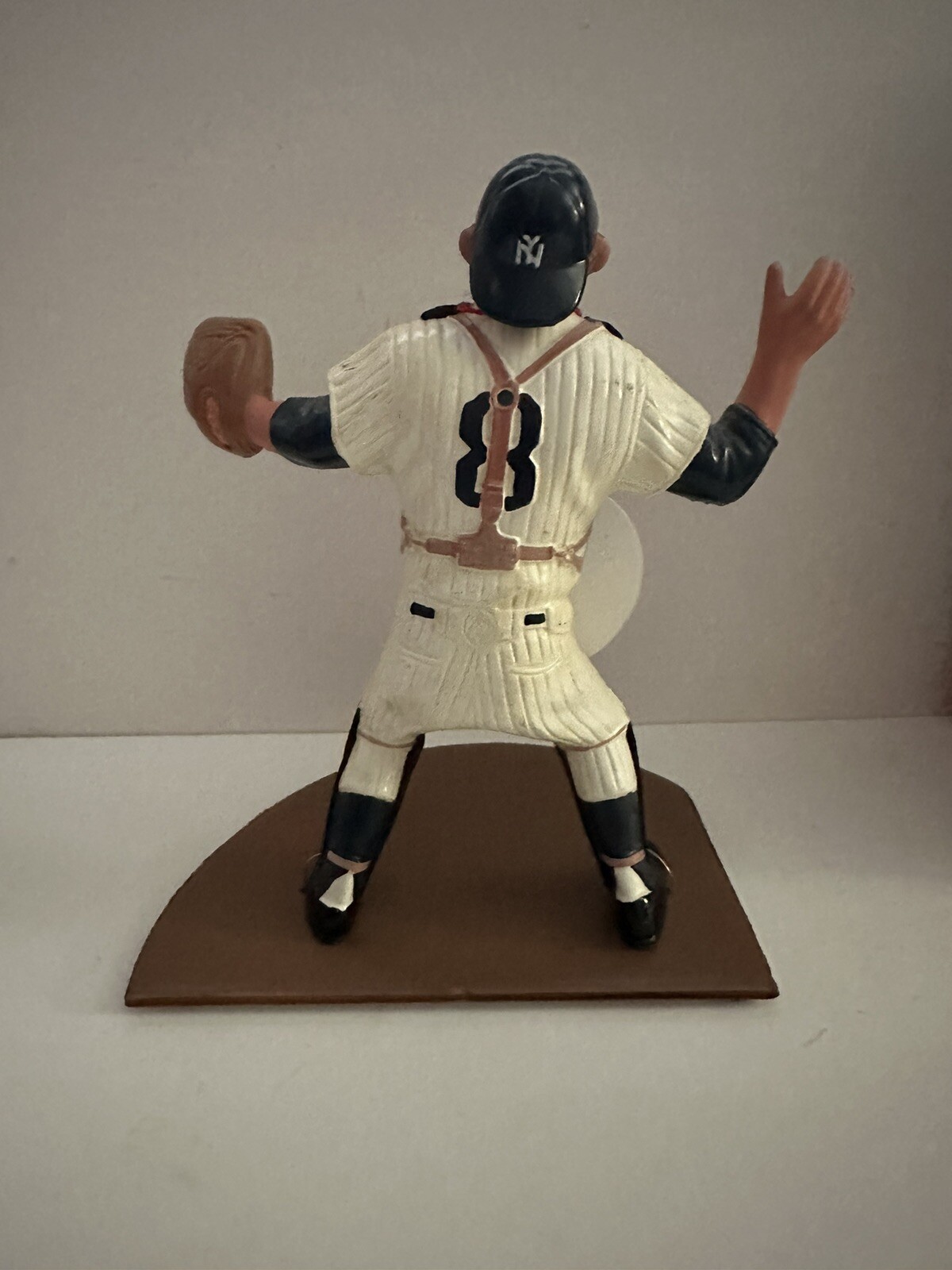 hartland baseball statues Yogi Berra eBay