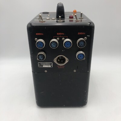 VINTAGE Speedotron 1201A Black Line Studio Strobe Lighting Power Supply READ