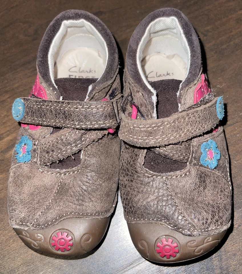 Clarks First Shoes Baby Sneakers Sz US 4.5 EUR 20 - Image 3 of 4
