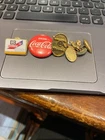 job lot vintage 3 badges Coca Cola  ib draught courage plus 1