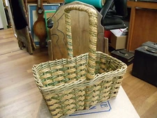 Antique woven Gathering Basket~extremly Nice Condition!