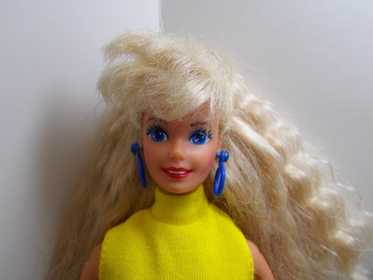 Barbie 1990年のベネトン Ken & ヴィンテージアウトフィット 1990 Benetton Barbie doll | eBay
