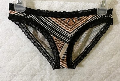 Rare Vtg 2015 VS PINK Geometric Aztec Tribal Lace Low-Rise Hipster Panty Med HTF