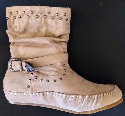 Damen Schlupfstiefel, Stiefeletten in Grau, mit Nietenbesatz, Größe 41, NEU !!