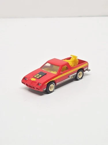 Hot Wheels - 1983 -Red Dodge Rampage PICKUP w/Bike Real Riders Vintage T9