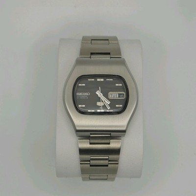 1972  Vintage Seiko 5 Tv Shape Automatic Men's Watch White 6119-5431 38mm Rare