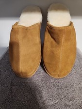 Australian Boot Company Men  s Slip on Slippers Sheepskin Lining Size L