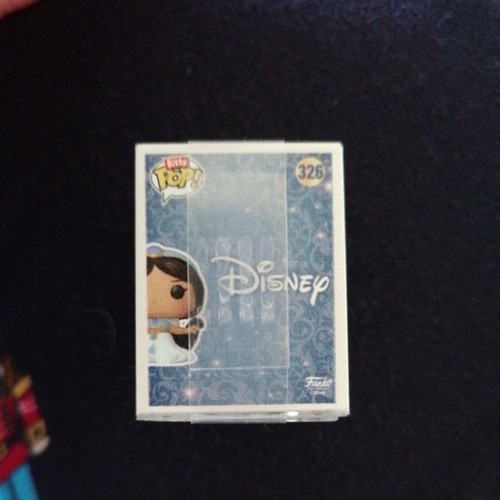 Disney Princess Aurora Bitty Pop! - Miniature Funko Pops! - Picture 3 of 3