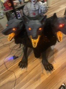 Spirit Halloween Cerberus No Box 3 Headed Dog Retired Halloween Prop 2019