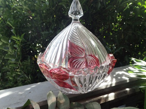WOW! Exceptionally Beautiful Glass Candy Jar Pedestal Pink Dogwood Flowers! - Picture 8 of 11