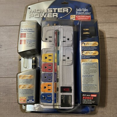 Monster Power Audio/Video Power Center AV700 Surge Protector NEW