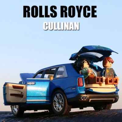1:24 Rolls Royce Cullinan Large Size SUV Alloy Car Model Pull Back Toy Vehicle