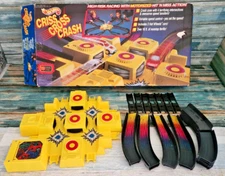 1992 Mattel Hot Wheels Criss Cross Crash Motorized Race Track-Incomplete WORKS
