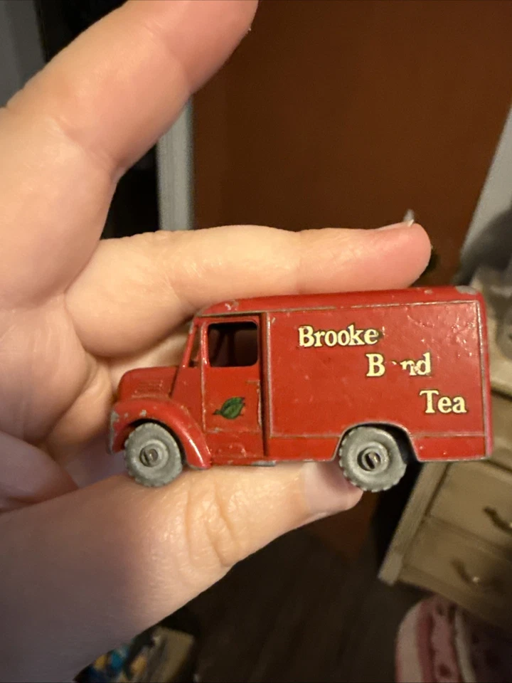 MATCHBOX MOKO LESNEY No.47a Trojan Brooke Bond Tea Van  Excellent condition  - Image 3 of 4