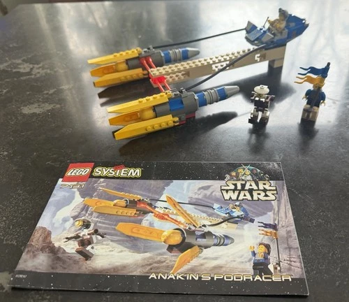 Lego Star Wars Set #7131 Anakin’s Podracer, Complete w/ Manual, No Torso Cracks
