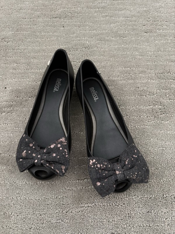EUC Mini Melissa Girls Shoes Black Bow Jelly Flats Size 2 EUR 33