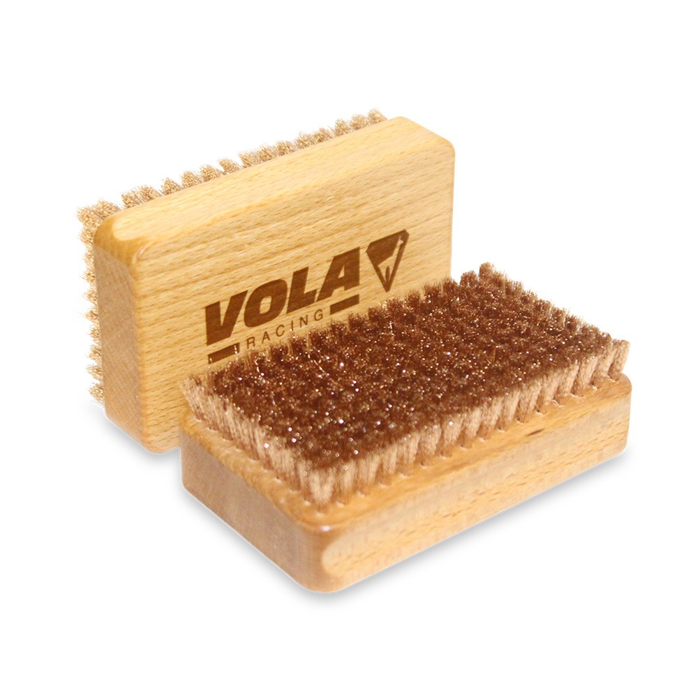 Brosse bronze en poils fins pour l'entretien délicat du bois noble