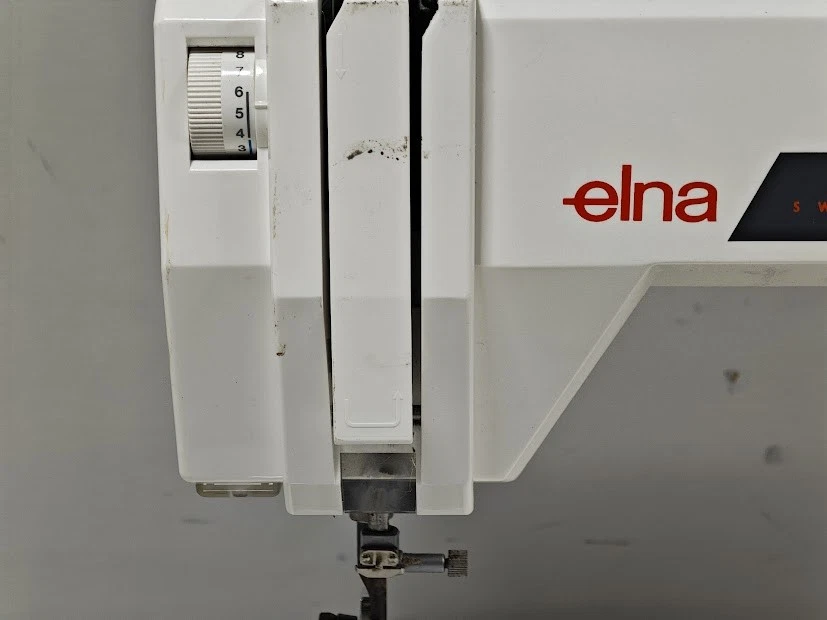 Elna Club Computer Nähmaschine - Arbeiten, Ohne Kabel / Fußpedale - Bild 2 von 4