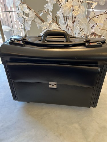 Rolling Briefcase Laptop Case – Black Leather-Style w/ Lock & Telescoping Handle