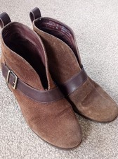 UGG Wright belted ladies ankle boots Brown Leather and suede