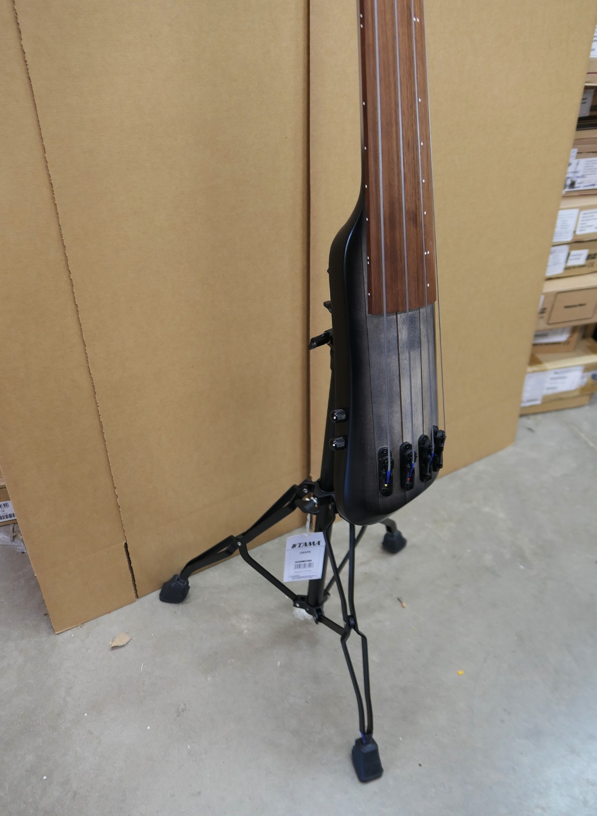 IBANEZ UB804 BUL UPRIGHT FRETLESS ELECTRIC 4 STRING BASS with BAG & TAMA STAND